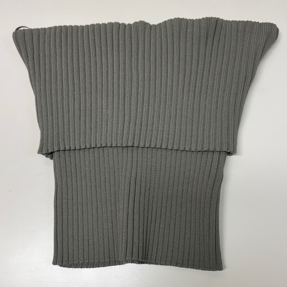Zara Tops - Zara Charcoal Ribbed tube Sweater size medium